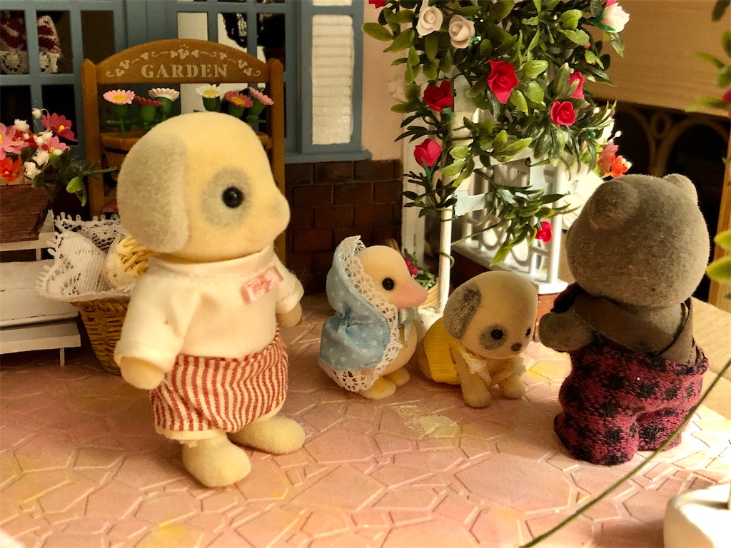 アーバン アイボリーイヌ - 森の住人