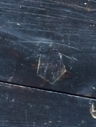 五角形の埋め木