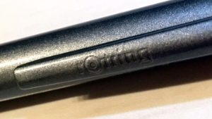 ロゴ ロゴのエンボス