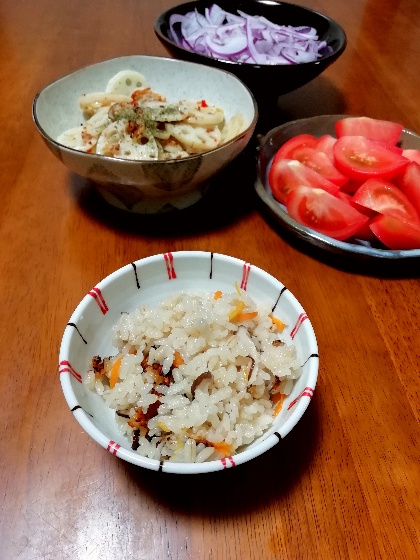 かつおだしの炊き込みご飯