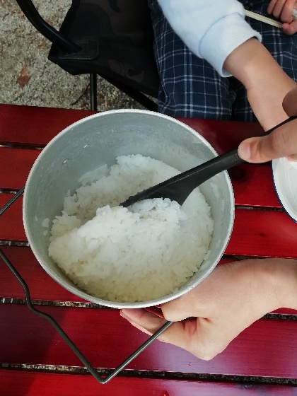 キャプテンスタッグ　飯盒　白ご飯　おいしい　写真　画像　おいしい　軽い