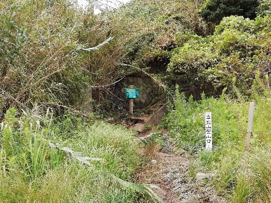 立石山登山口　立石山　登山　写真　画像　入口　糸島