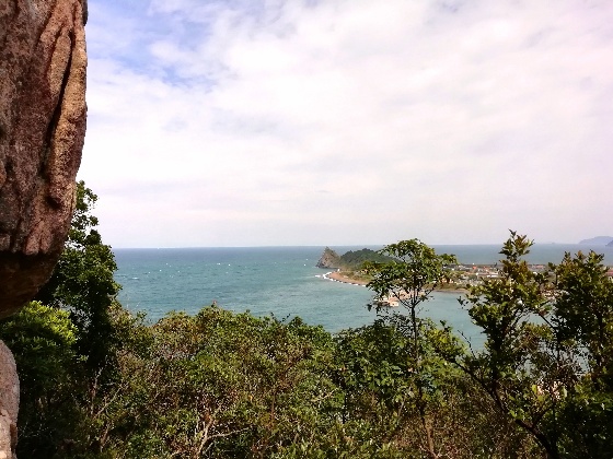 立石山登山　立石山　登山　写真　画像　　糸島　山道　海