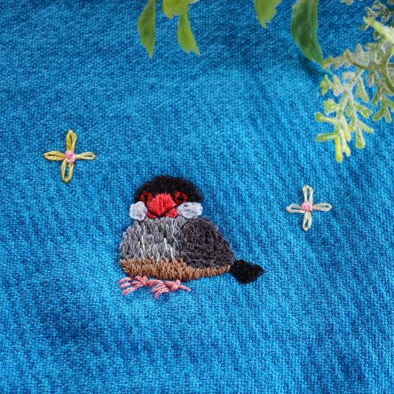 文鳥　桜文鳥　刺繍　ハンドメイド　ハンカチ　写真　画像