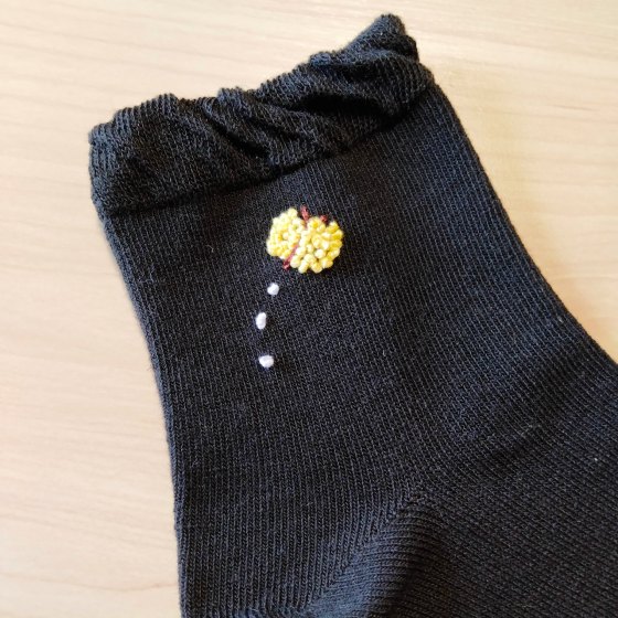 ハンドメイド　刺繍　蝶々　ワンポイント　写真　画像