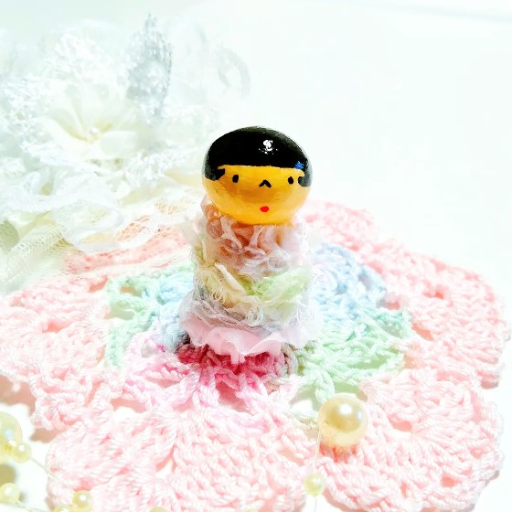 ふわこちゃん　引き揃え糸　ミニ　オブジェ　置物　ハンドメイド　写真　画像