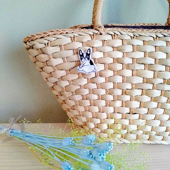 美品 アンテプリマ ルミノーサ フレンチブルドッグ チャーム ブローチ