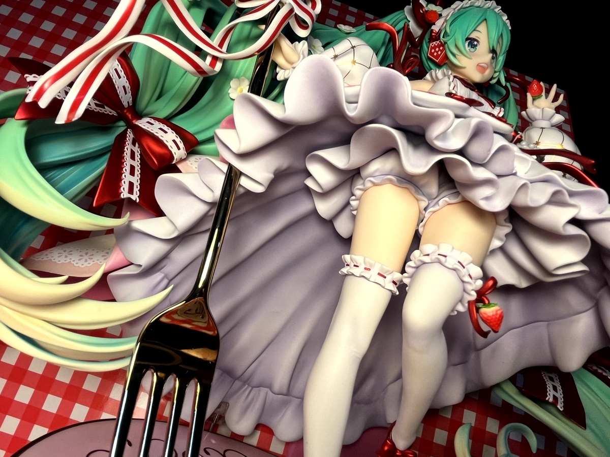 初音ミク 15th Anniversary Ver. いちご フィギュア 初音ミク 15th Anniversary Ver.