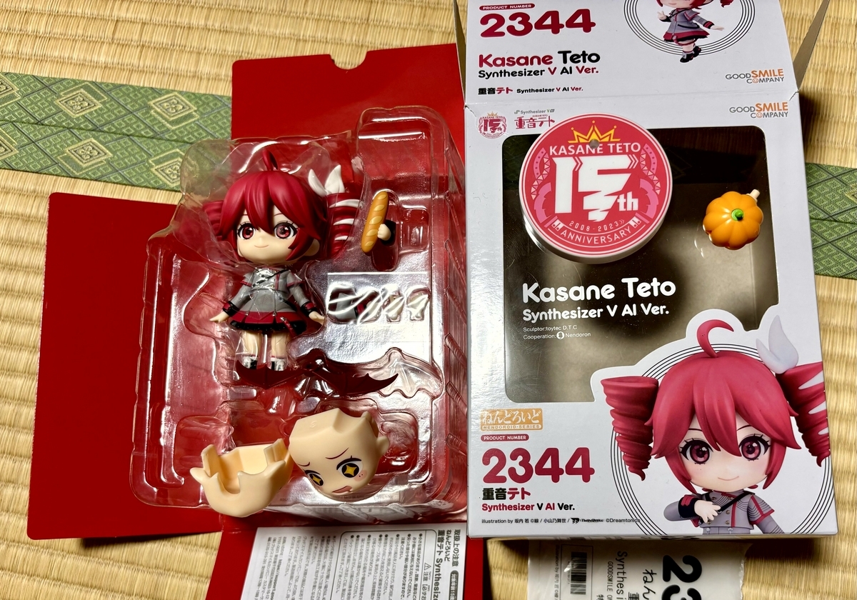 初音ミク16周年記念胸像フィギュアとか開封していくぞい♪ - メメント
