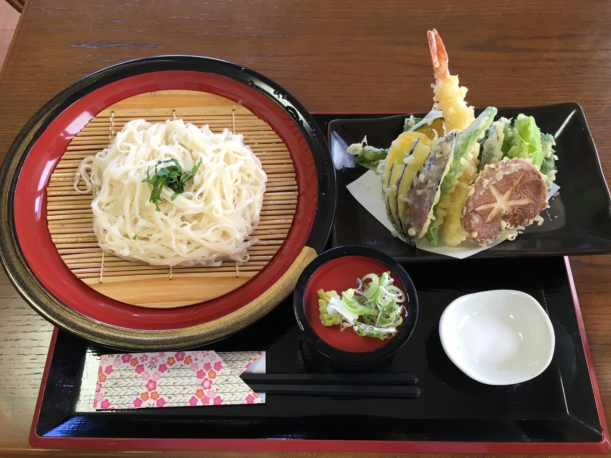 アルパこまくさの天ぷら稲庭ざるうどん