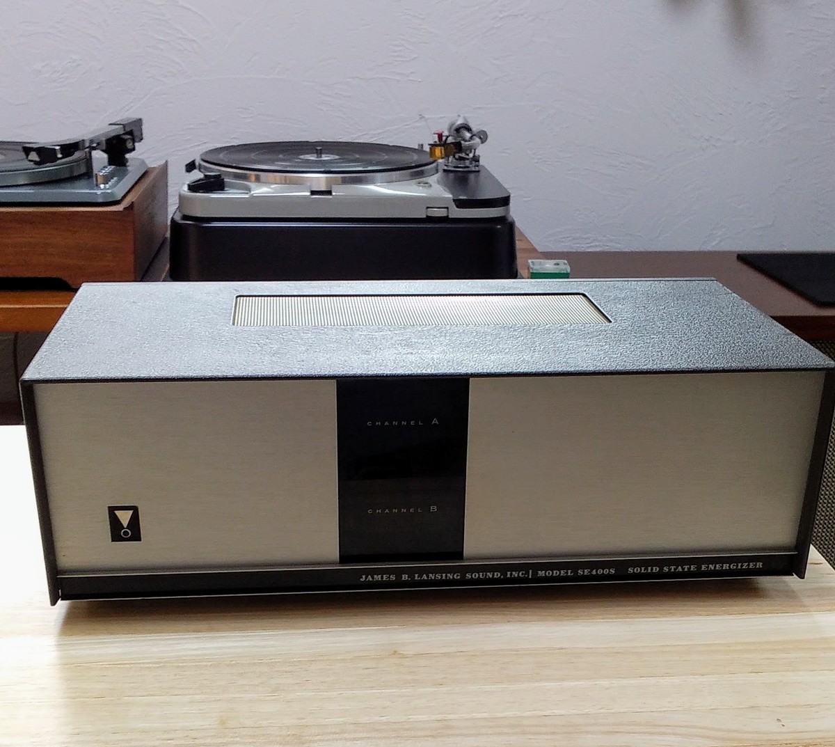JBL SE 400 アンプ Solid State Energizer  JBL SE400S Solid State Energizer