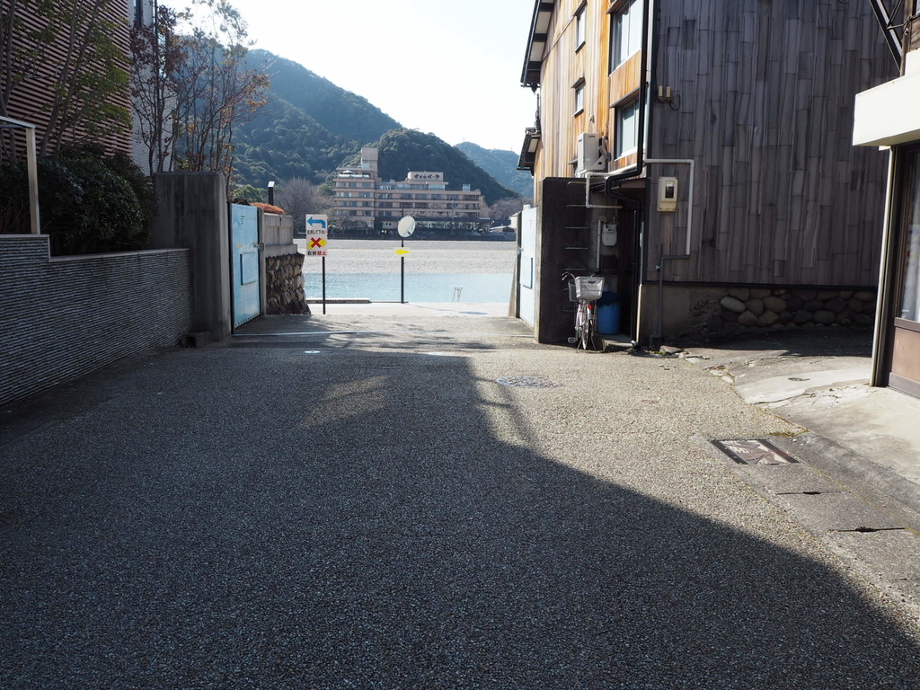 f:id:menpu53:20190211153340j:plain f:id:menpu53:20190211153340j:plain