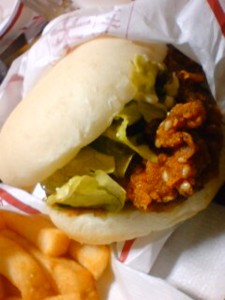 KFC甘辛サンド