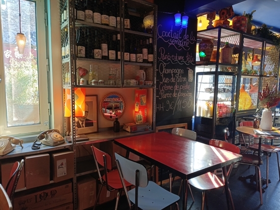 店内