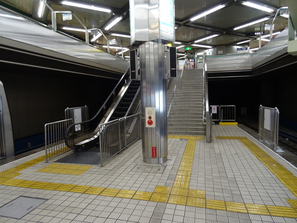 CHACO様　お取り置き中 専用ブレーキパッド付]純正交換型補修キャリパー金スーパーDioZX