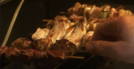 孤独のグルメを味わう 門前仲町 庄助 で生ピーマンと絶品つくねを食す Itよろづや