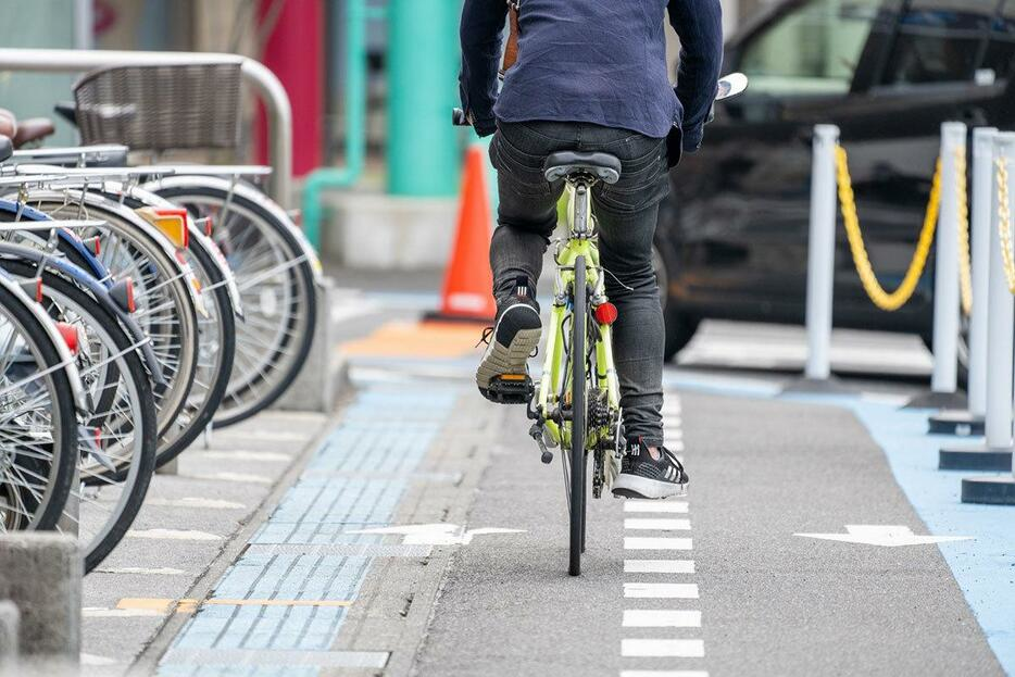 自転車運転が刑事罰 信号無視、一時不停止、右側通行、徐行せず歩道通行の4つが赤切符、3年2回以上で6000円と講習 よろづやアンテナ 自転車運転が刑事罰 信号無視、一時不停止、右側通行、徐行せず歩道通行の4つが赤切符、3年2回以上で6000円と講習 よろづやアンテナ