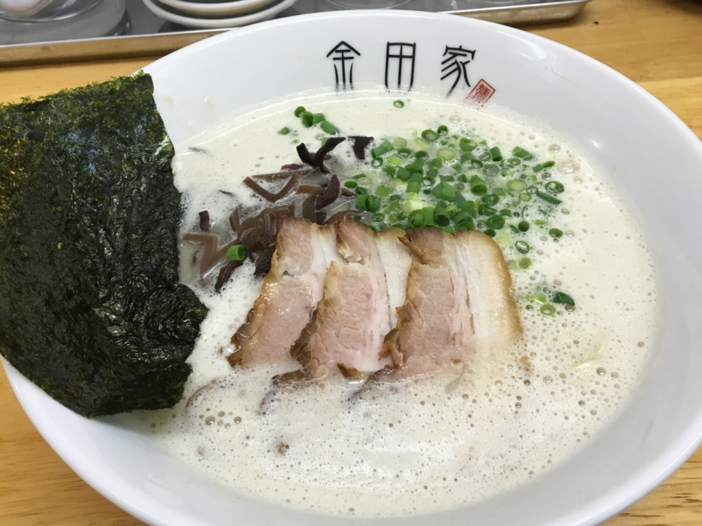 元祖泡系ラーメン! 上品な濃厚とんこつで 唯一無二の存在「金田家」【福岡】