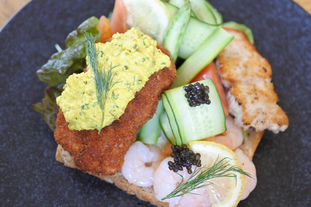 f:id:mesitsu_lc:20170208040017j:plain