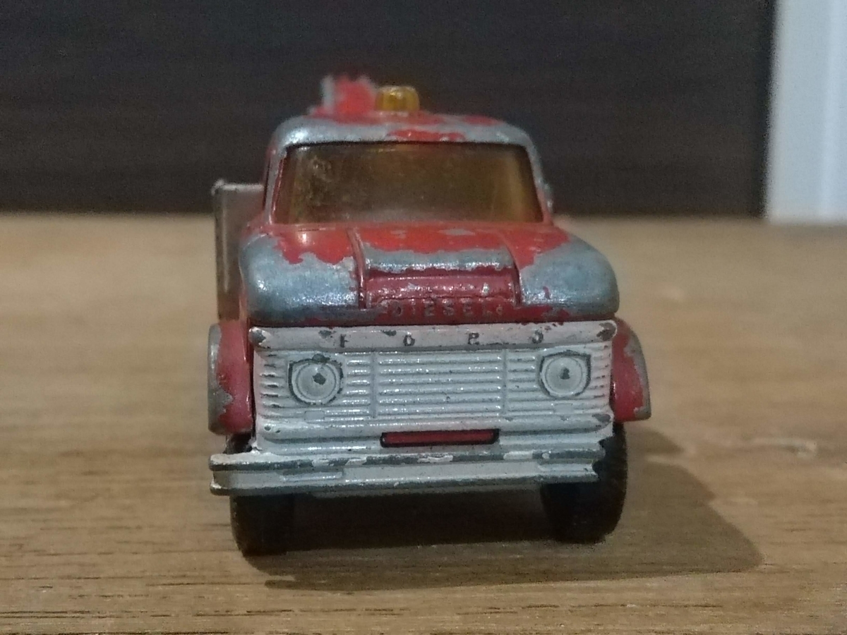 フリマで買ったミニカー - metro6000's diary