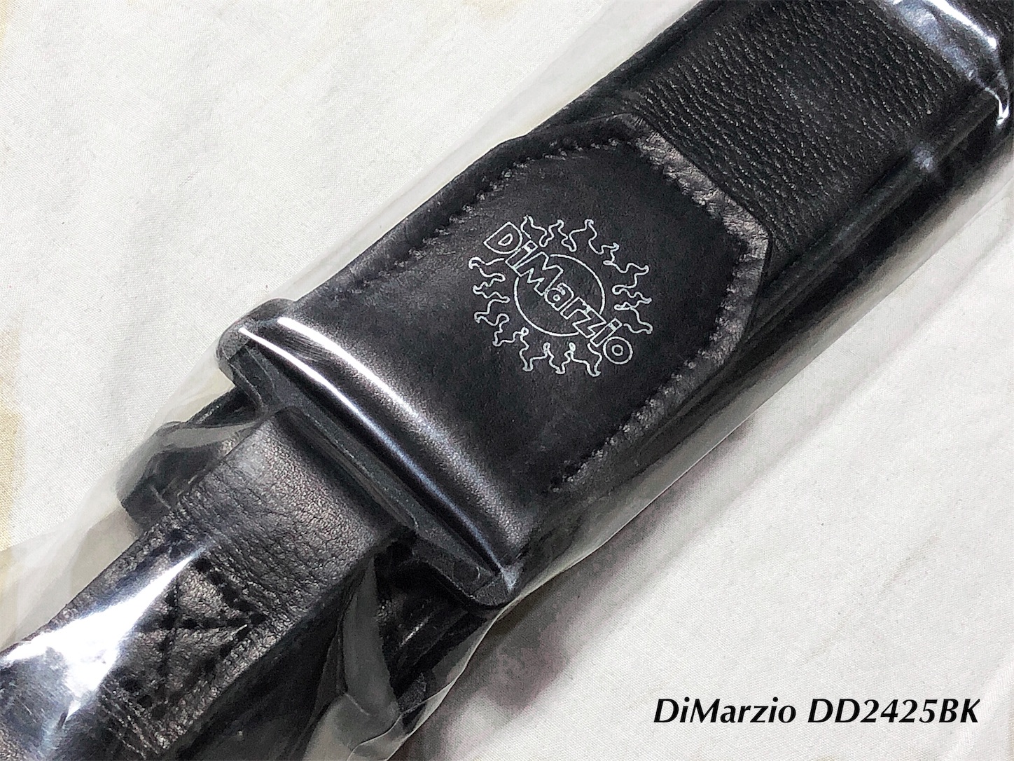 DiMarzio CLIPLOCK STRAP - YAMAHA MG-M series