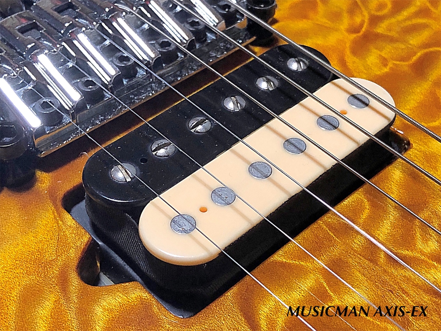 MUSICMAN AXIS-EX - YAMAHA MG-M series