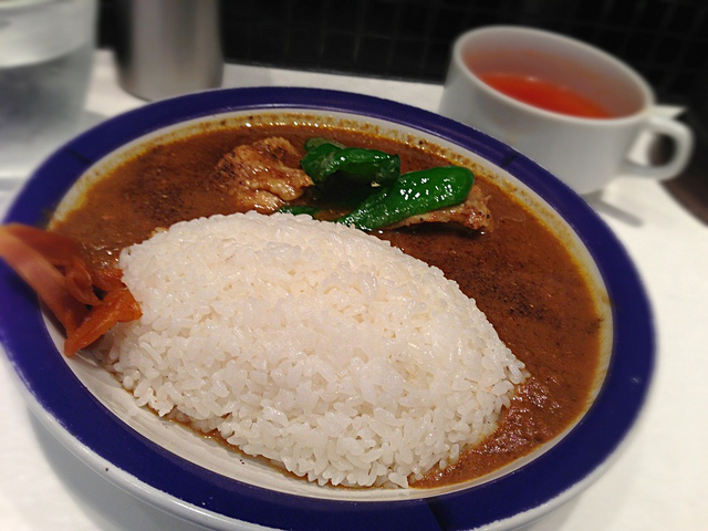 決定版 あらためてカレーの聖地を振り返る 神保町の定番カレー店6選 ぐるなび みんなのごはん
