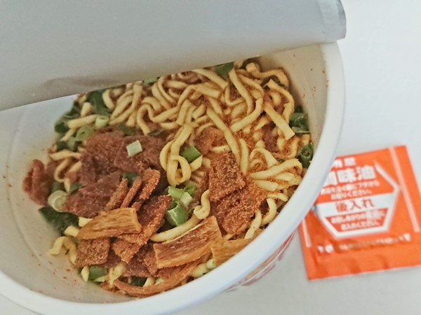 喜多方ラーメン坂内　コク醤油を食べた感想中身