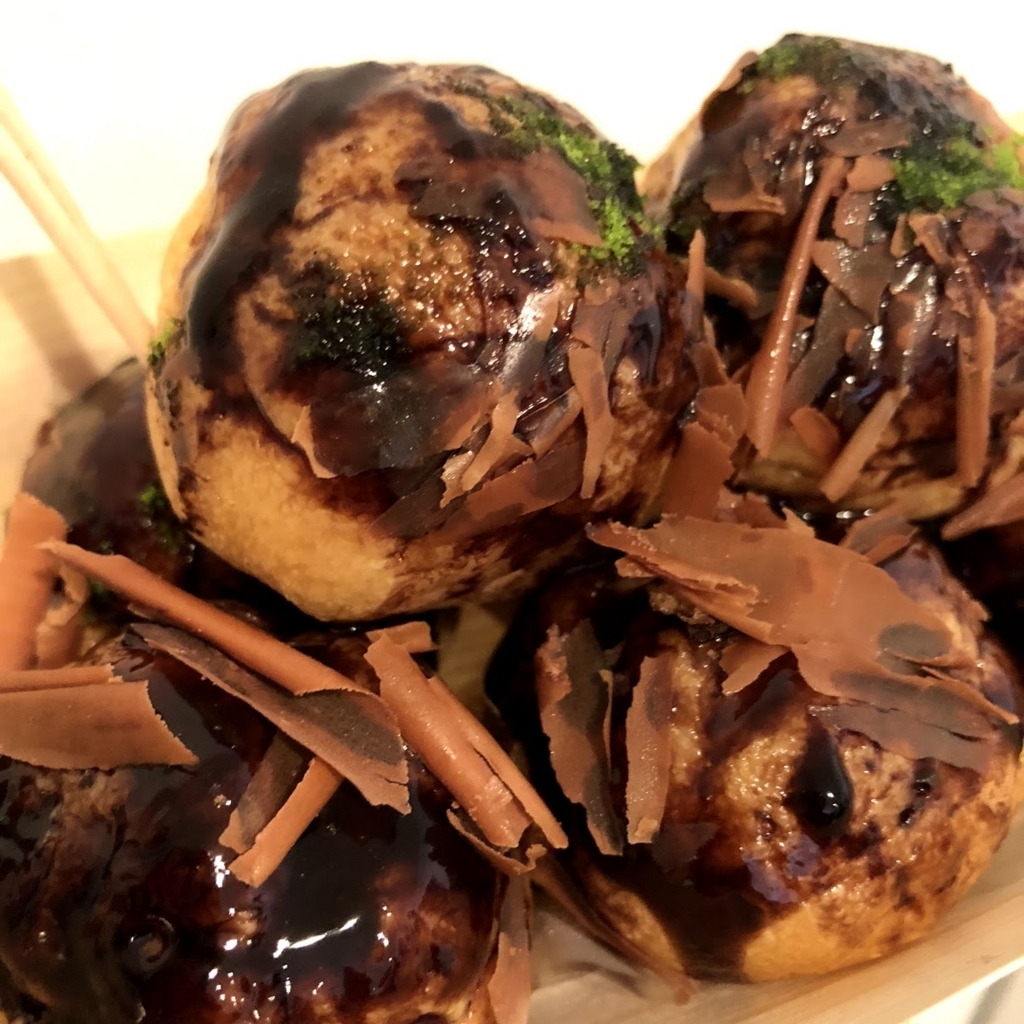 そんなバカな たこ焼きにしか見えないシュークリーム が どう見てもたこ焼きにしか見えない みあぽんねっと