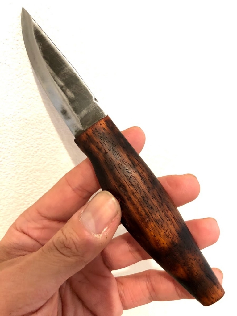 米国製ナイフ　唐草模様付 マタギナガサの仕込み刀？柄を自作したモーラナイフを修正して「子持ち