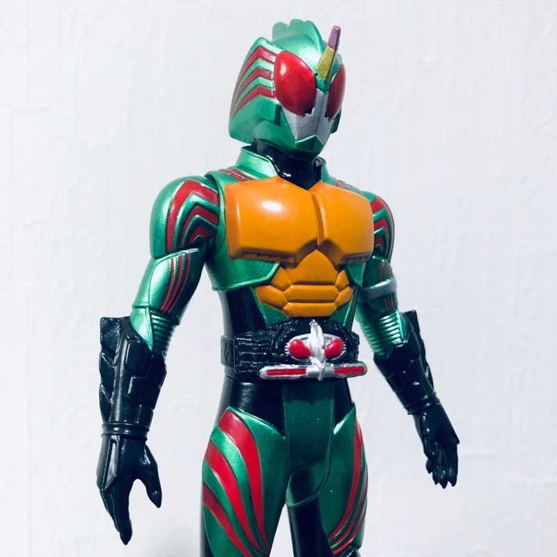 仮面ライダーアマゾンズのソフビ「ライダーヒーローシリーズEX