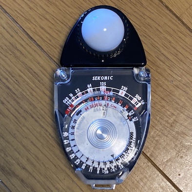 Sekonic L-28A2（別名Studio S2） - Anything Goes (again)