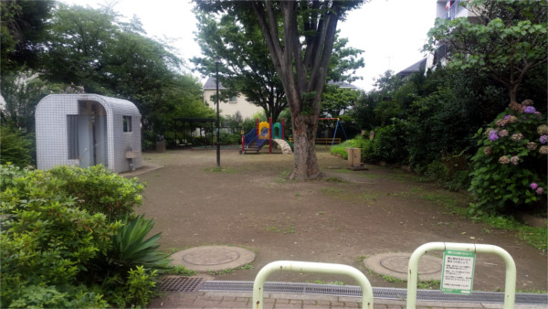 Dohkanbashi Park (2) f:id:micalaud:20190804163845j:plain