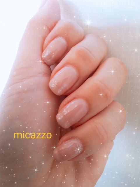 セルフで簡単 大人可愛いシンプルジェルネイル ヌーディーカラー プリジェル Micazzoのネイル