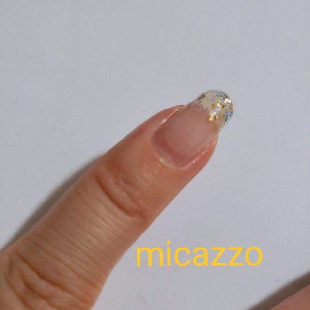 セルフジェルネイルでリフトしてしまう人に絶対おすすめしたいパラジェル Micazzoのネイル