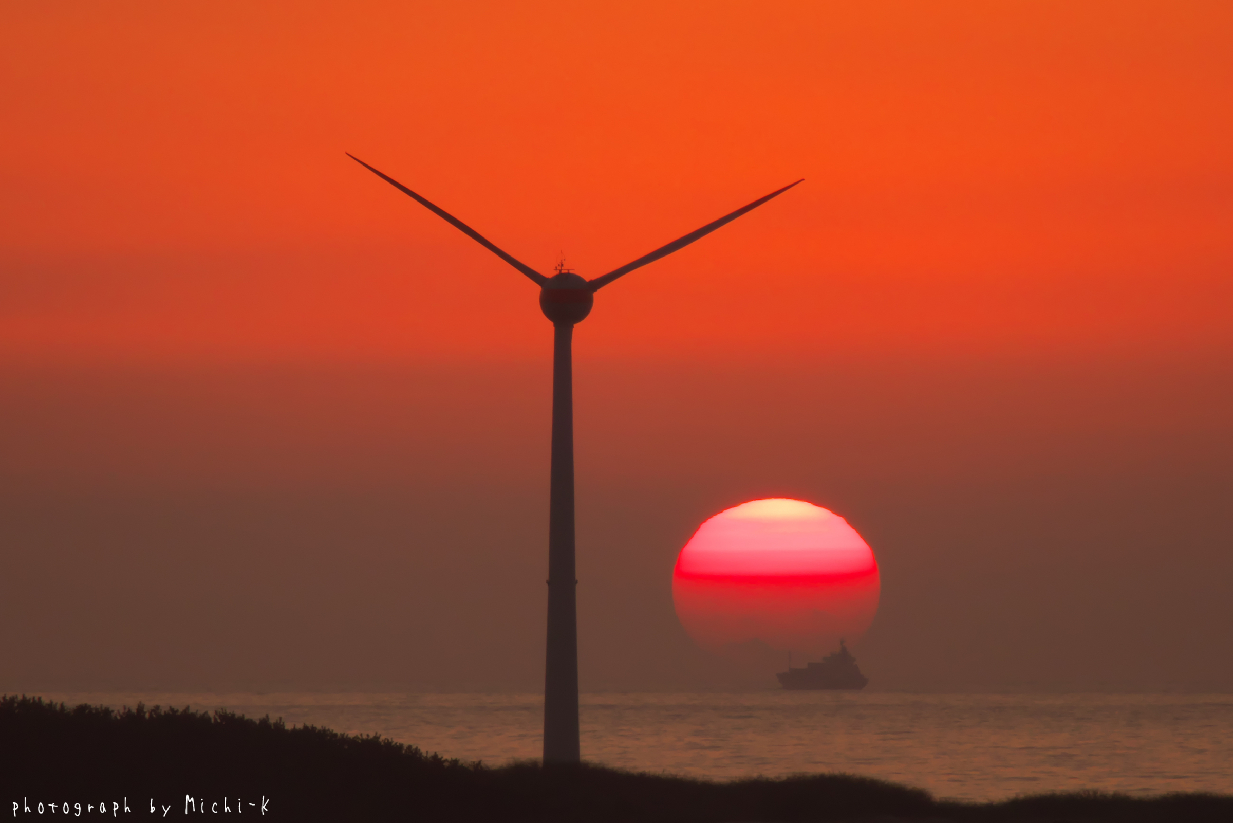 風車と夕日と - Return to Orion