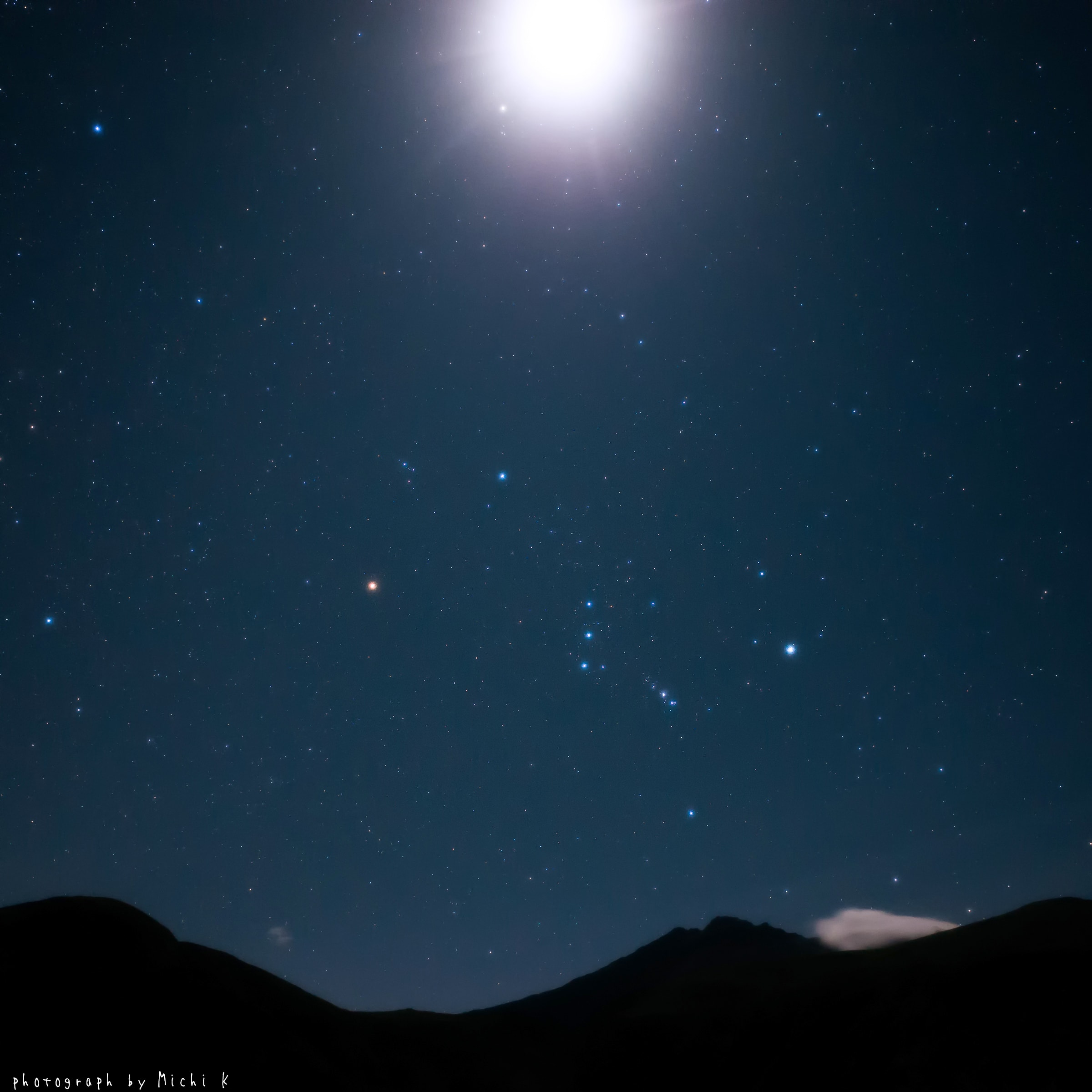 9月に撮ったオリオン座。鳥海山、鉾立展望台にて撮影