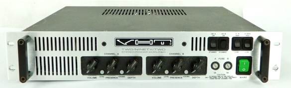 スタジオ系ギタリスト 定番ラック機材 ・・・ VHT Power Amp