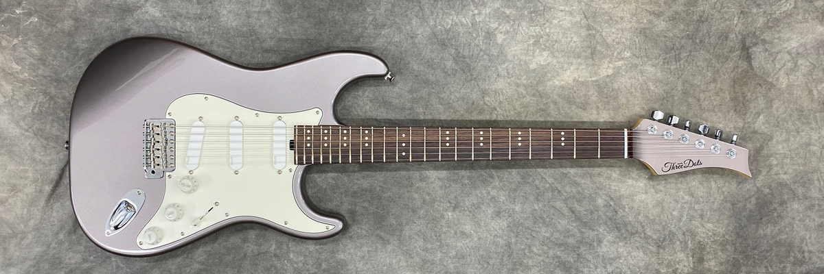 Three Dots Guitars Sモデル メタリックグレー　初期ロッド Three Dots Guitar / S LS-SPC 気になるなぁ ・・・。 - みちのく