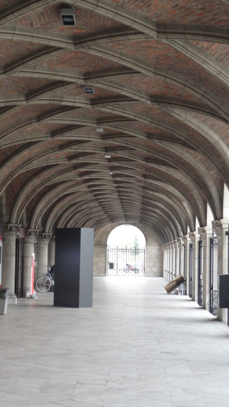 ルーヴァン・カトリック大学中央図書館、タワー(Universiteitsbibliotheek en Toren, University