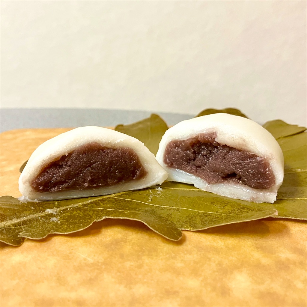 大丸東京店の春の味。塩瀬総本家の柏餅と、銀座鈴屋のれもん甘納