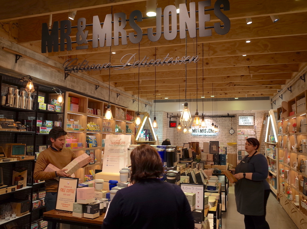 f:id:micvany:20180922214402j:plain