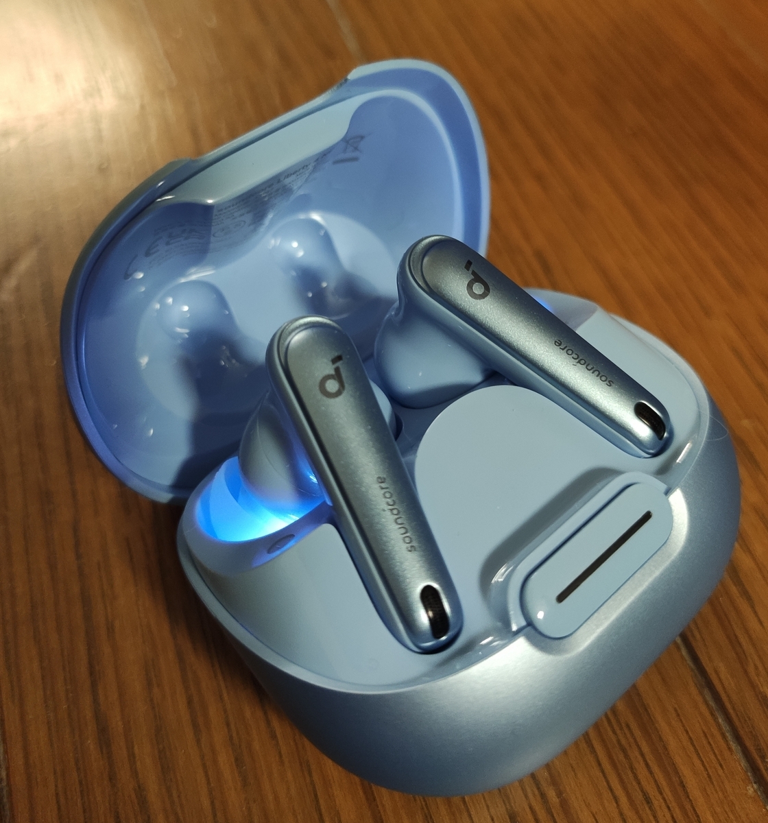 Anker Soundcore liberty4 NCのパフォーマンス - 旅するCrosscub Anker Soundcore liberty4 NCのパフォーマンス - 旅するCrosscub
