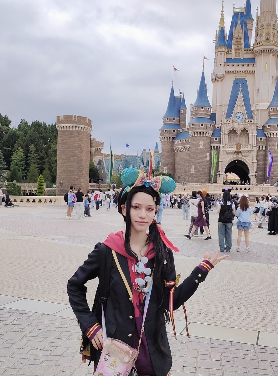 明日 の 天気 ディズニーランド 服装