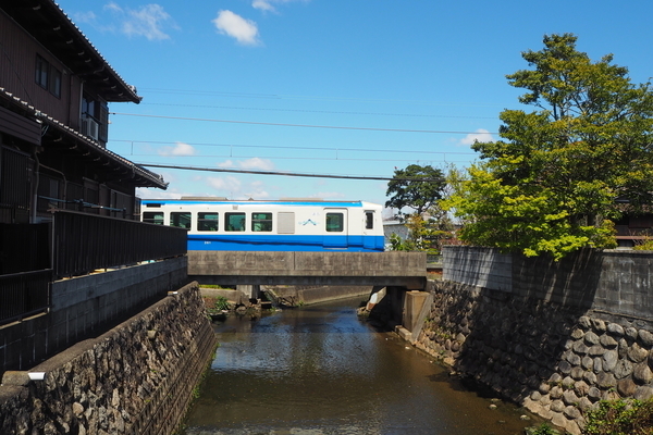 f:id:midorineko_cutter_mat:20190608113410j:plain f:id:midorineko_cutter_mat:20190608113410j:plain
