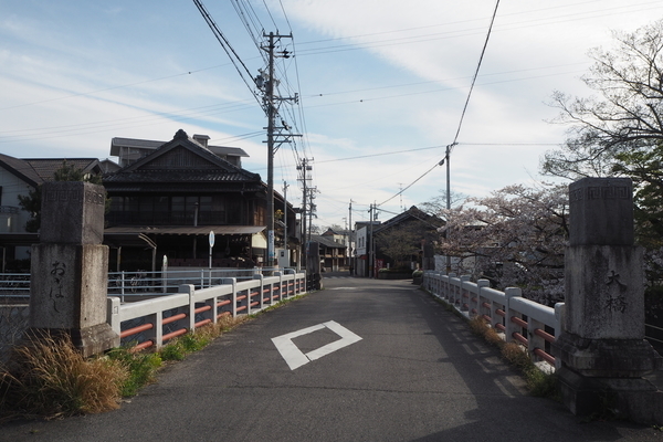 f:id:midorineko_cutter_mat:20190608142904j:plain f:id:midorineko_cutter_mat:20190608142904j:plain