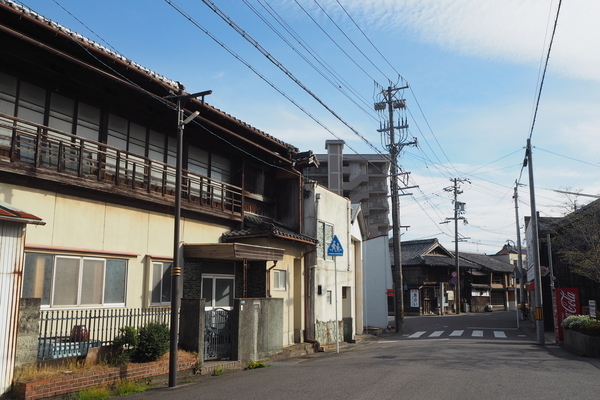 f:id:midorineko_cutter_mat:20190608143020j:plain f:id:midorineko_cutter_mat:20190608143020j:plain