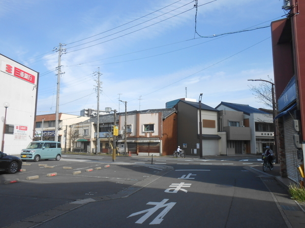 f:id:midorineko_cutter_mat:20190608143247j:plain f:id:midorineko_cutter_mat:20190608143247j:plain