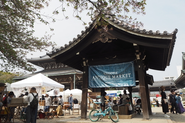 f:id:midorineko_cutter_mat:20190608185451j:plain f:id:midorineko_cutter_mat:20190608185451j:plain