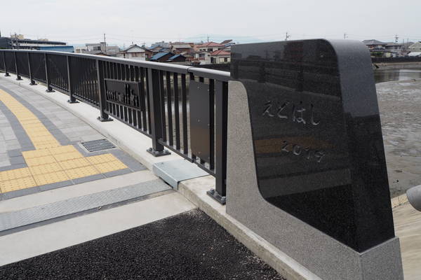 f:id:midorineko_cutter_mat:20190902142606j:plain f:id:midorineko_cutter_mat:20190902142606j:plain